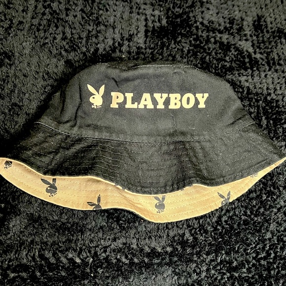 Reversible playboy bucket hat never worn - Picture 3 of 3